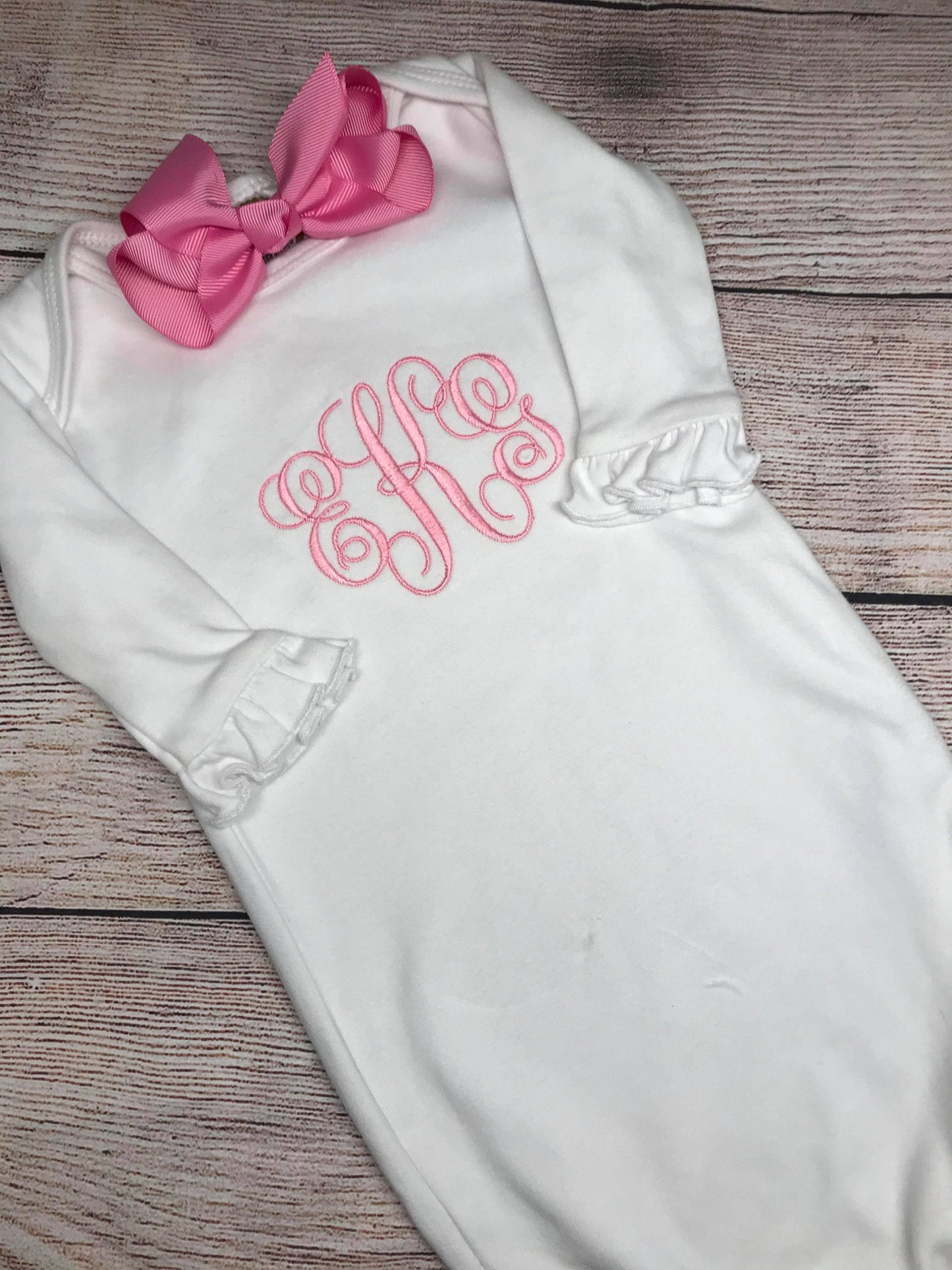 Monogram Baby Girl gown set, Infant gown bib burp cloth set, baby gown, personalized burp cloth, bib, ruffle gown, going home gown, day gown